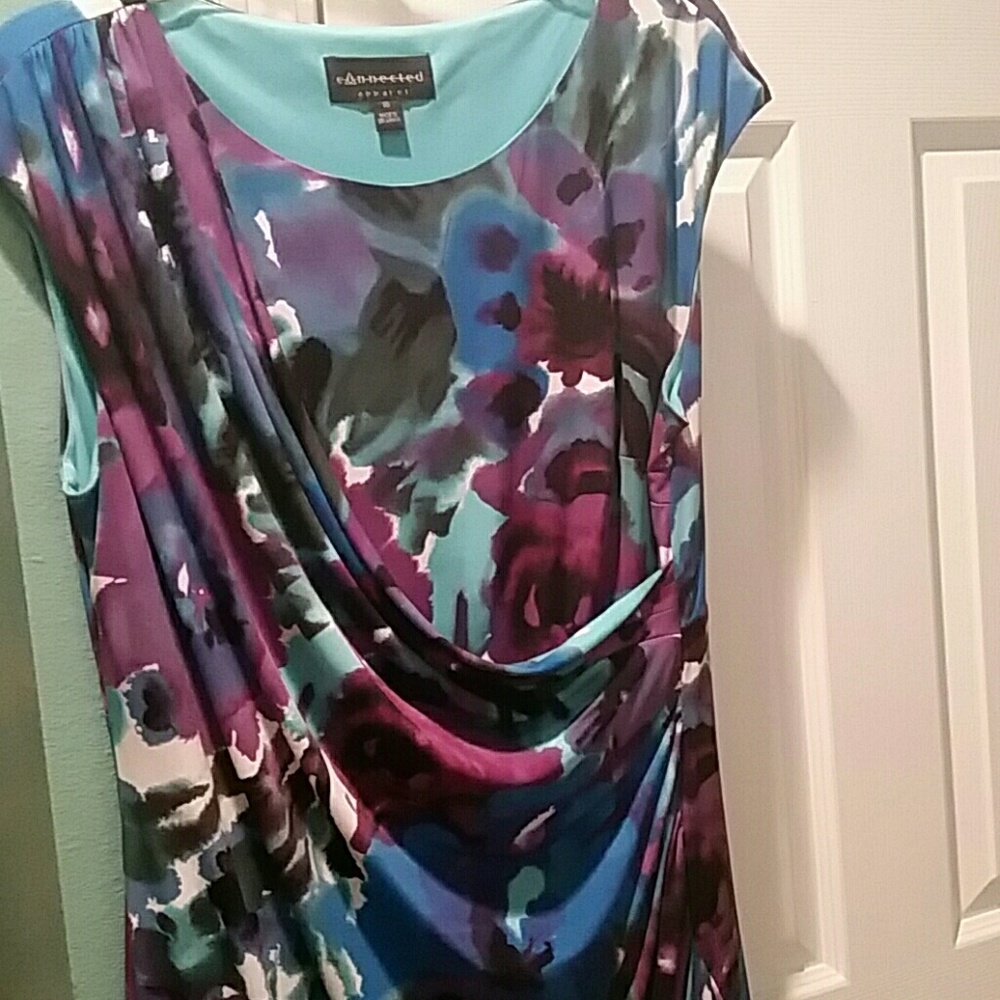 Beautiful floral dress Gently used Sz 16